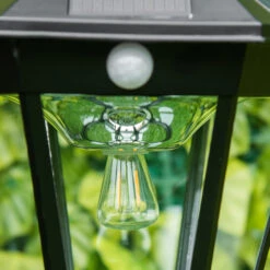Outsunny 22" Outdoor Solar Lamp Post Light, All Weather Protection For Backyard, Black -Outsunny GvEd4d17fae7c82cf