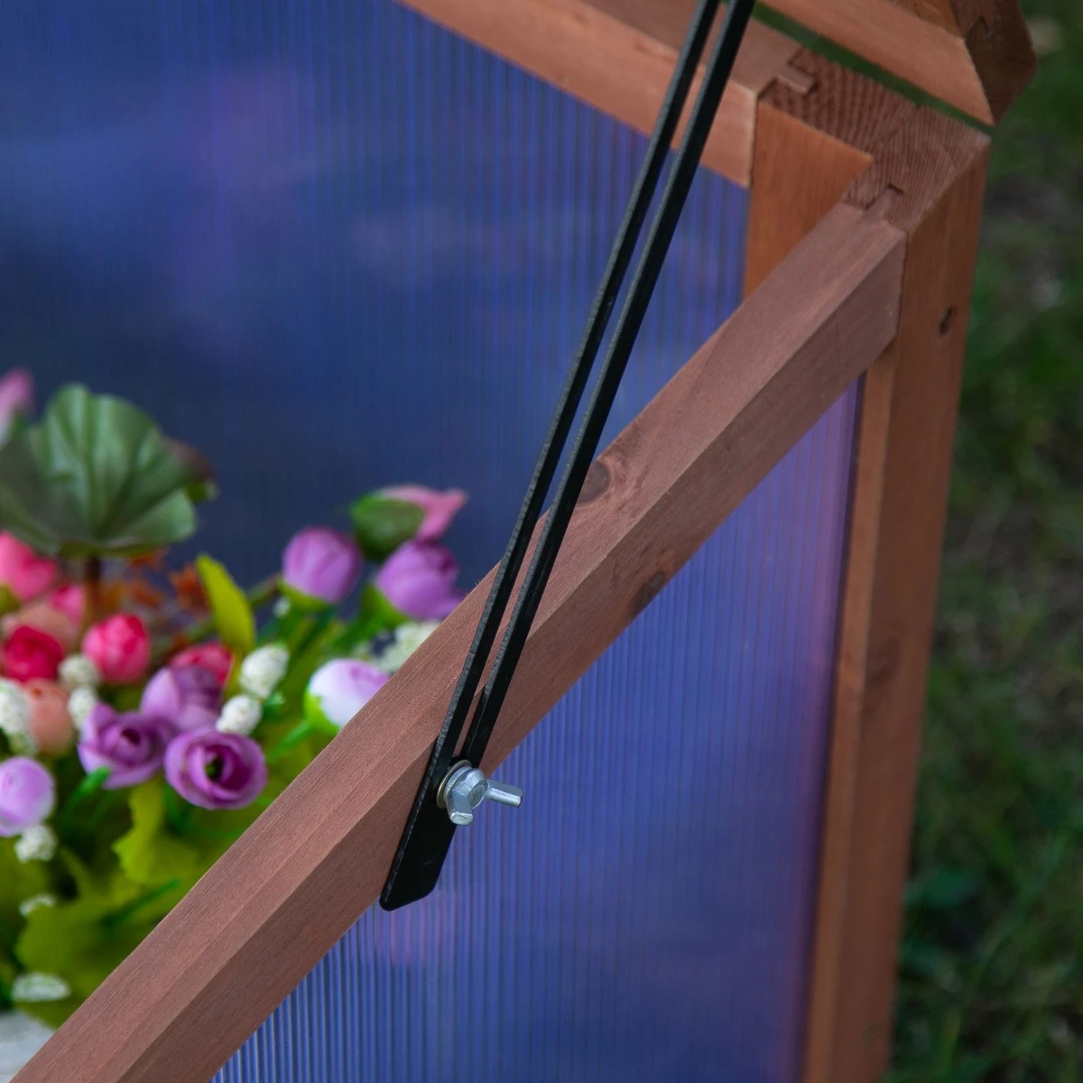 Outsunny Wooden Cold Frame Greenhouse With Polycarbonate Boards, 39" X 26" X 16" 10 Outsunny Wooden Cold Frame Greenhouse With Polycarbonate Boards, 39" X 26" X 16" - Image 10