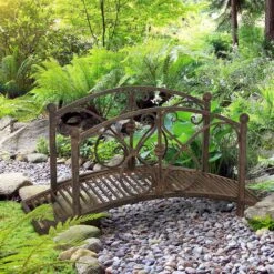Outsunny 3.3' Metal Garden Bridge, Decorative Classic Footbridge Pond Bridge With Safety Railings For Backyard Garden Creek, Rust Brown -Outsunny hUEf4317fd9cc381e